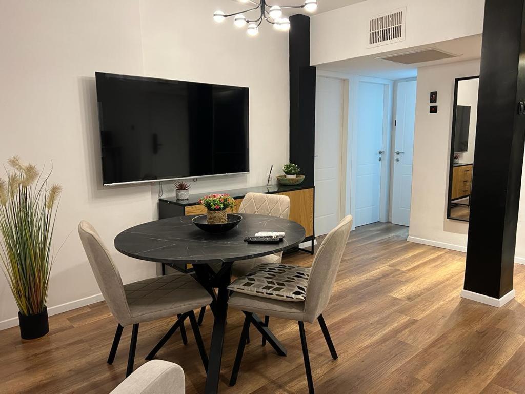 דירת בוטיק Dnine7 Apartment Хайфа Екстериор снимка